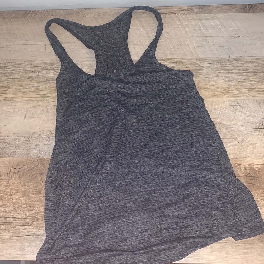 Lululemon activewear top